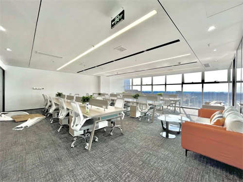银泰中心 2101㎡办公室 7.9元/平米/天